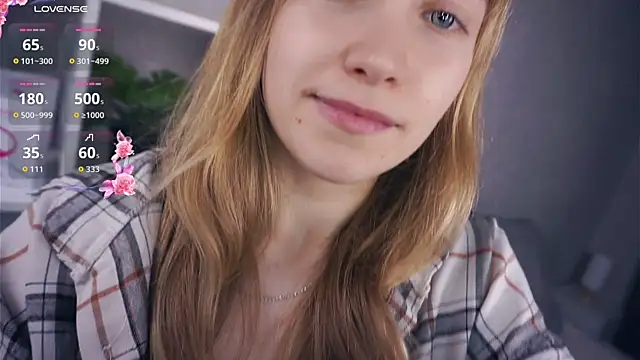 Snapshot of EarnestineGyllenband chatting on November 11, 7:25 am EarnestineGyllenband online show from November 11, 7:25 am