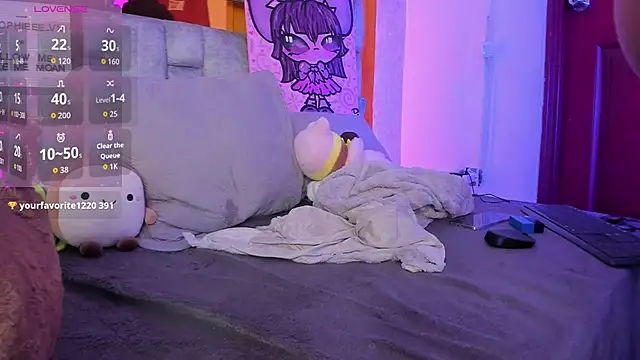 sophiievv online show from December 17, 6:40 am