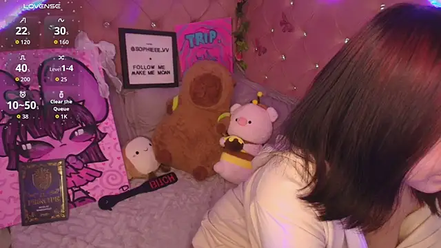 sophiievv online show from November 1, 7:52 pm