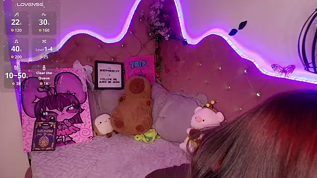 sophiievv online show from October 29, 7:13 pm