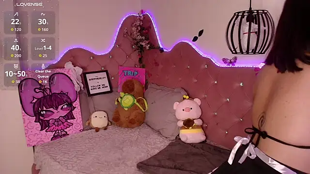 sophiievv online show from October 22, 7:13 pm