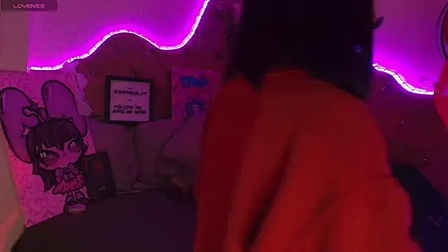 sophiievv online show from November 17, 7:07 pm