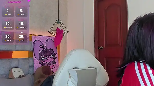 sophiievv online show from December 16, 6:34 pm