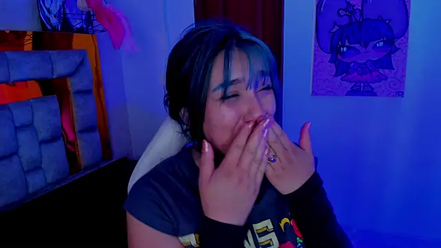 sophiievv online show from March 1, 8:20 pm