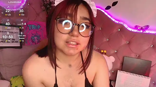 sophiievv online show from November 10, 7:08 pm