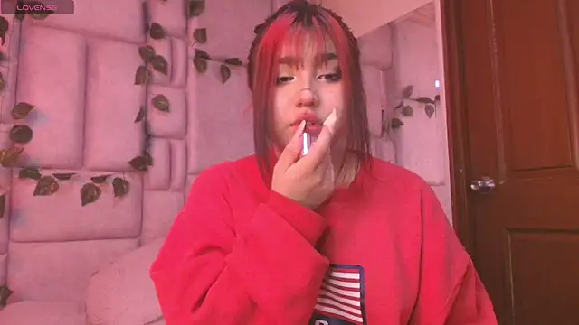 sophiievv online show from September 12, 11:43 am