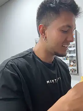 Snapshot of JeanLust chatting on October 7, 2:12 am JeanLust online show from October 7, 2:12 am