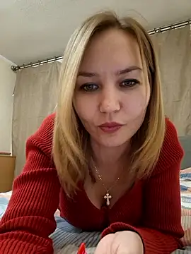 Snapshot of VeroLoverx chatting on October 14, 3:23 pm VeroLoverx online show from October 14, 3:23 pm