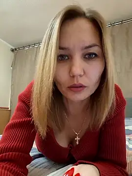 Snapshot of VeroLoverx chatting on October 9, 5:46 pm VeroLoverx online show from October 9, 5:46 pm