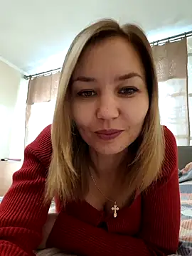 Snapshot of VeroLoverx chatting on October 5, 8:49 am VeroLoverx online show from October 5, 8:49 am