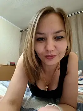 Snapshot of VeroLoverx chatting on September 23, 8:16 pm VeroLoverx online show from September 23, 8:16 pm
