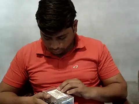 Ajmersingh335512 online show from October 28, 8:02 am