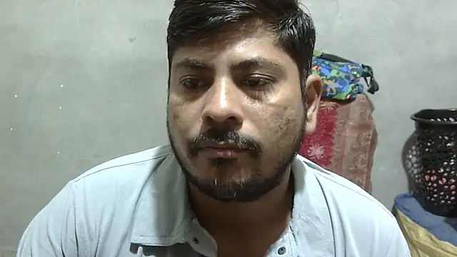 Ajmersingh335512 online show from May 28, 2:34 pm