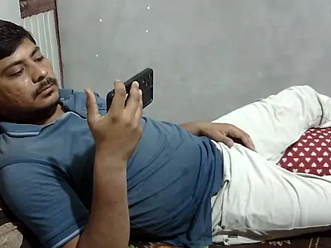 Ajmersingh335512 online show from March 13, 2:22 pm