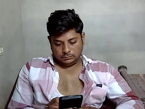 Ajmersingh335512 online show from October 16, 7:05 am