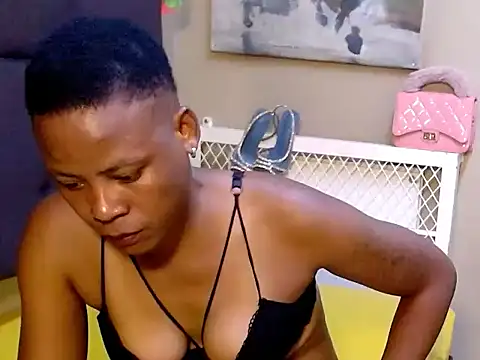 Snapshot of Kudziy chatting on November 11, 6:14 pm Kudziy online show from November 11, 6:14 pm