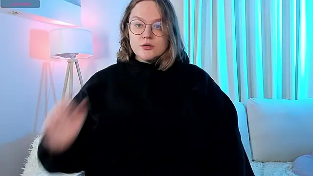 Snapshot of Alissa_S chatting on November 11, 4:24 pm Alissa S online show from November 11, 4:24 pm