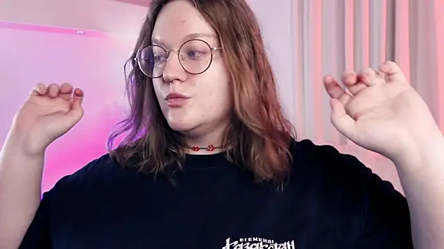 Alissa S online show from September 9, 5:00 pm