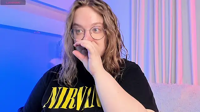 Alissa S online show from September 12, 1:11 pm