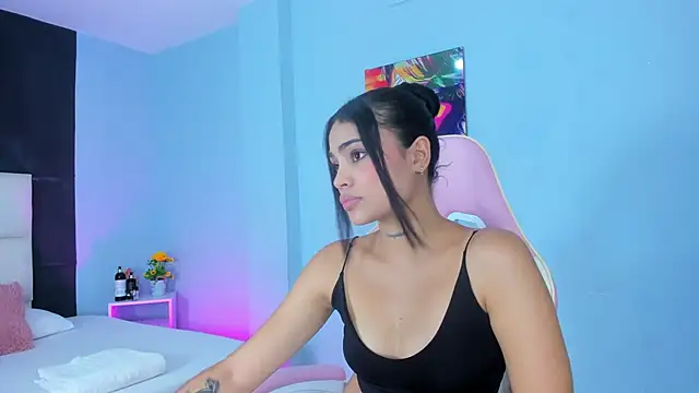 SammyRose  online show from September 28, 7:10 pm