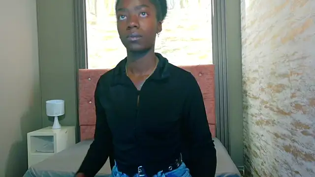Snapshot of katia_green1 chatting on September 25, 11:38 am katia green1 online show from September 25, 11:38 am