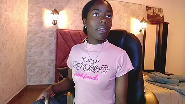 Snapshot of katia_green1 chatting on September 19, 2:43 pm katia green1 online show from September 19, 2:43 pm