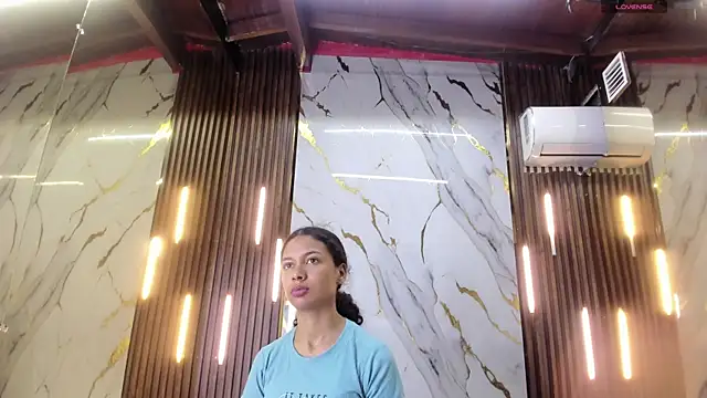 VictoriaDuart online show from January 10, 8:48 pm