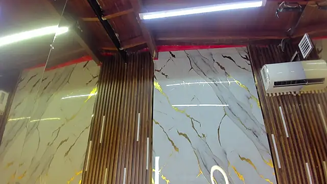 VictoriaDuart online show from January 8, 7:53 pm