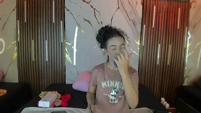 Snapshot of VictoriaDuart chatting on October 11, 8:10 pm VictoriaDuart online show from October 11, 8:10 pm