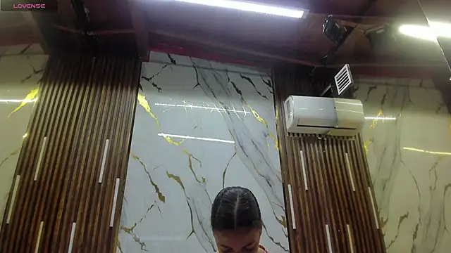 VictoriaDuart online show from March 26, 8:29 pm