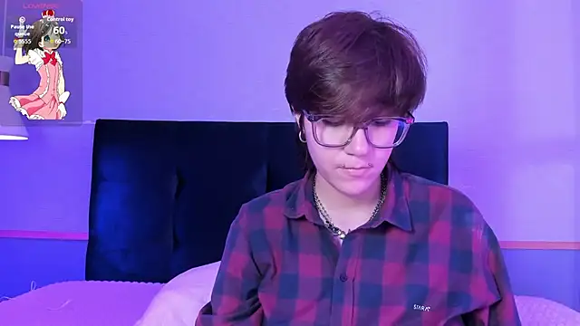 Tsuki Maru online show from March 12, 8:02 pm