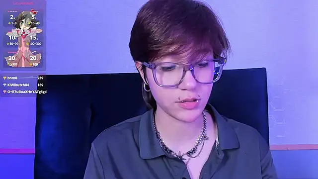 Tsuki Maru online show from March 12, 1:00 am