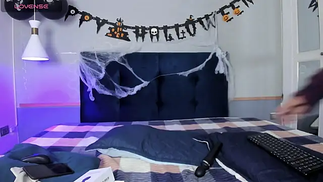 Tsuki Maru online show from October 19, 7:38 pm