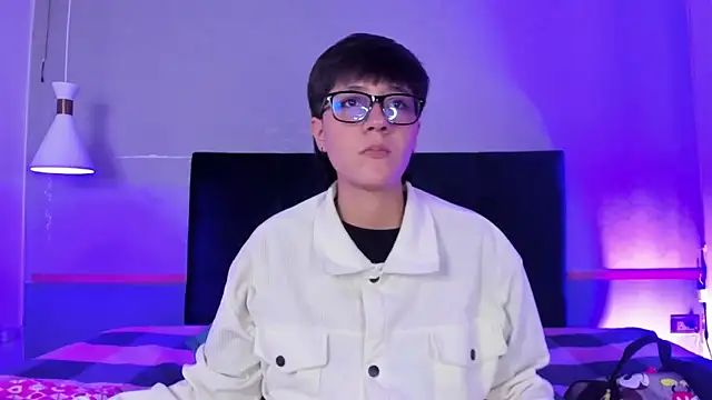 Snapshot of Tsuki_Maru chatting on December 20, 3:09 am Tsuki Maru online show from December 20, 3:09 am