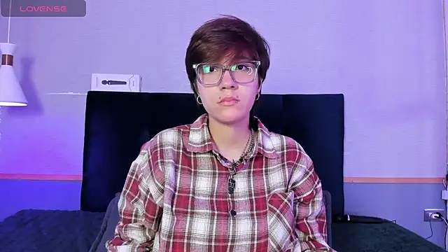 Tsuki Maru online show from March 6, 8:59 pm