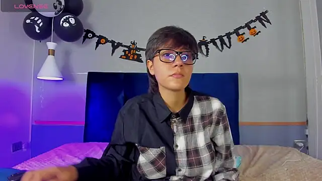 Tsuki Maru online show from October 24, 8:19 pm