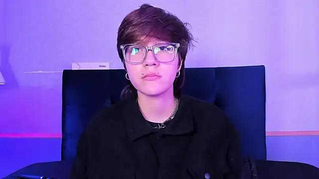 Tsuki Maru online show from March 17, 9:29 pm