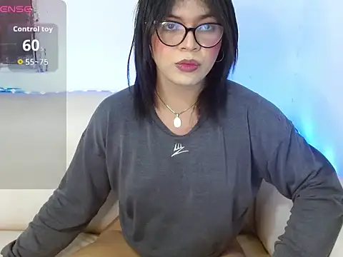 Scarlette Mason2 online show from September 9, 2:15 pm