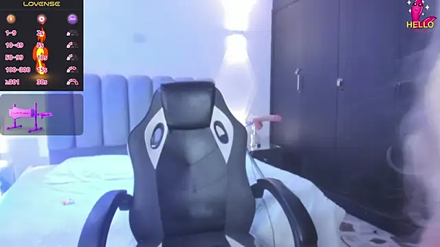 BritanyBrown  online show from February 8, 12:25 pm