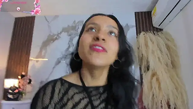 violettawatson online show from October 14, 1:34 pm