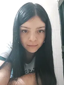 LunaJacobs online show from March 6, 2:50 am