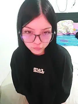 LunaJacobs online show from March 2, 10:06 pm