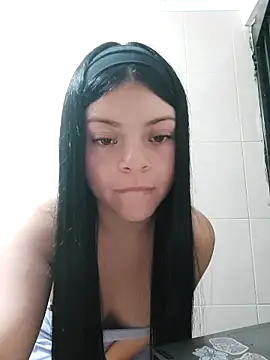 Snapshot of LunaJacobs chatting on November 1, 10:47 pm LunaJacobs online show from November 1, 10:47 pm