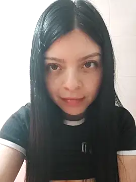 LunaJacobs online show from March 31, 11:40 pm