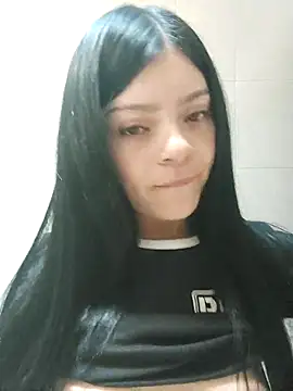 LunaJacobs online show from March 26, 6:39 pm