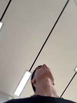 Snapshot of Luck__090 chatting on November 9, 6:56 pm Luck 090 online show from November 9, 6:56 pm