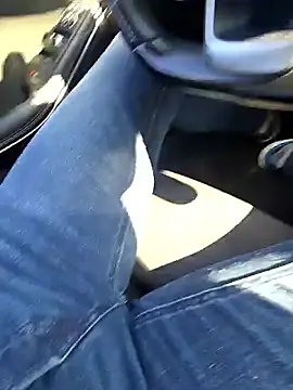 Latinfogoso84 online show from September 18, 11:57 am