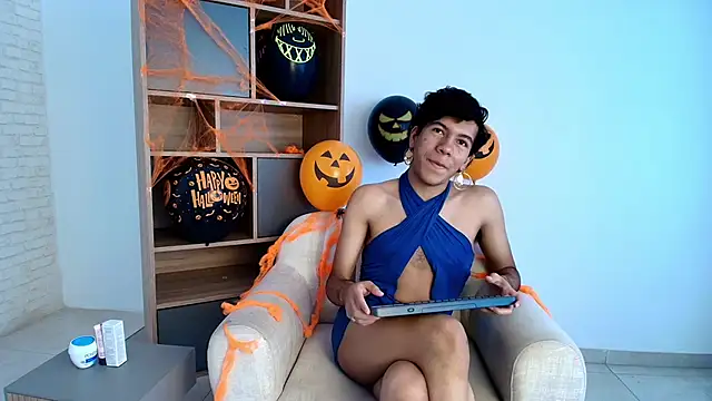 E R O S  online show from October 28, 2:49 pm