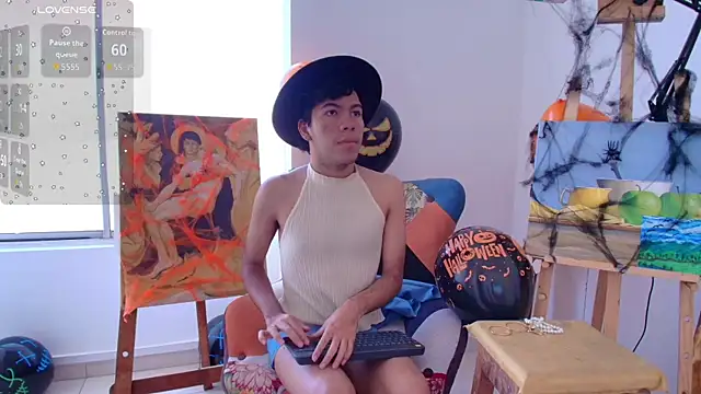 E R O S  online show from October 25, 2:28 pm