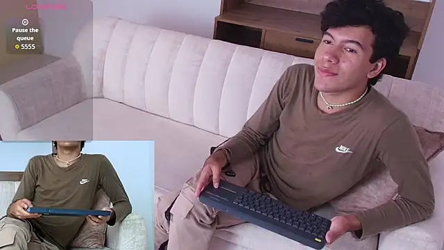 E R O S  online show from September 24, 9:10 pm